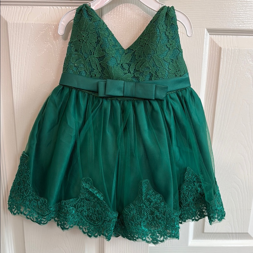 Elegant Green Lace Dress